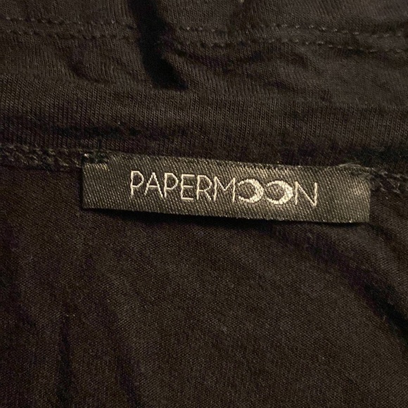 Women’s, Papermoon top. Excellent condition like new.  Mixed material. - Picture 3 of 4